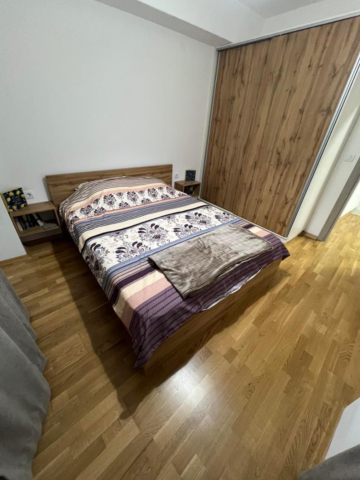 Golden Lux Apartman Szkopje