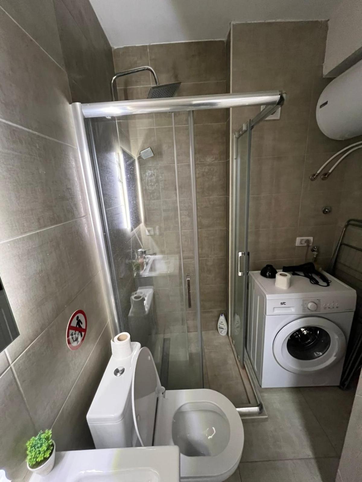 Golden Lux Apartman *